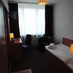 Pzmot Hotel
