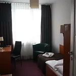 Pzmot Hotel
